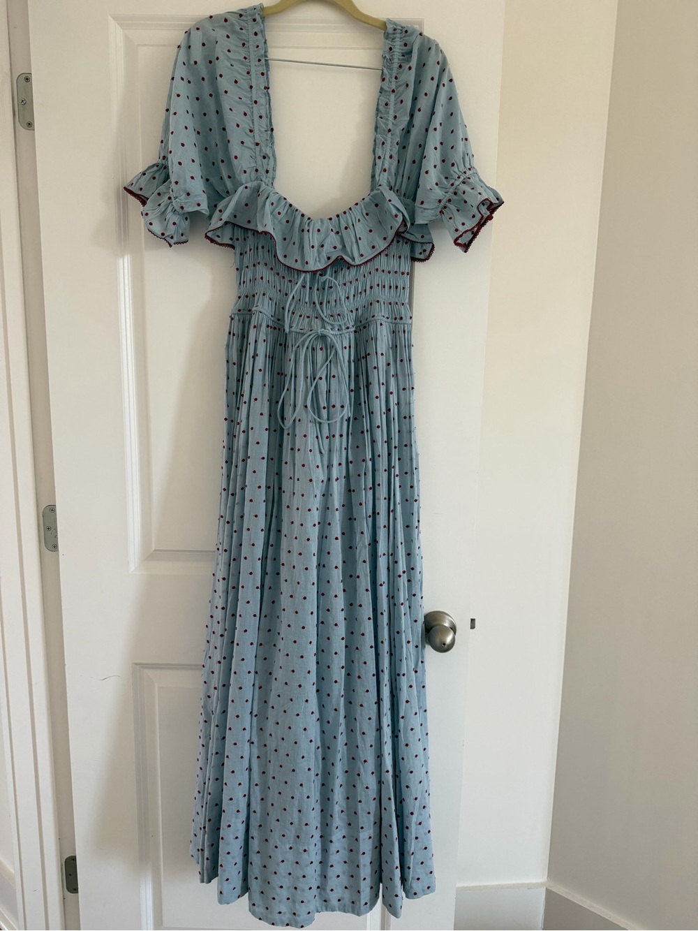 DOEN Sol Shirred Puff Sleeve Maxi Dress in Azure Swiss Dot NWT - Picture 4 of 5
